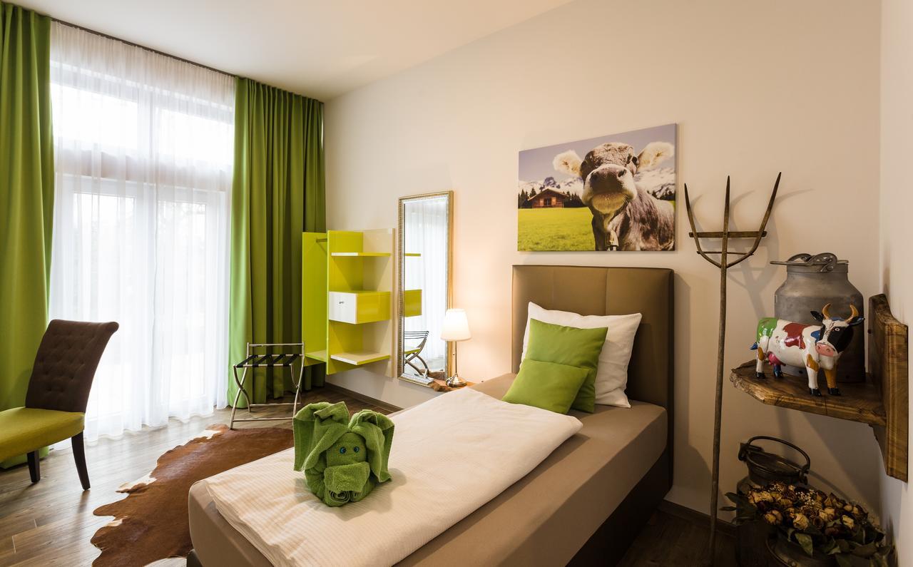 Wuschl Lounge Hotel Kuhbach  Екстериор снимка