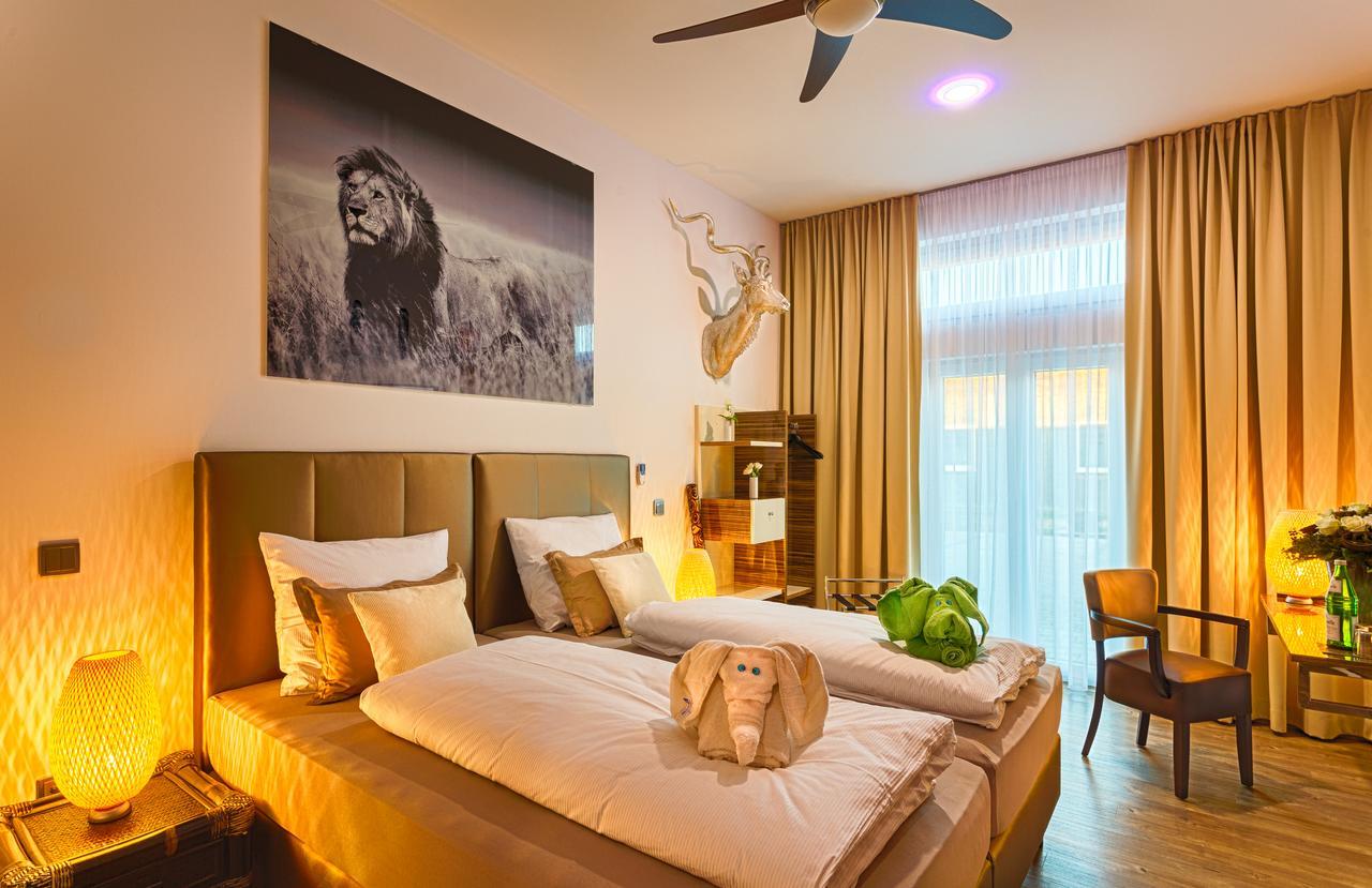 Wuschl Lounge Hotel Kuhbach  Екстериор снимка