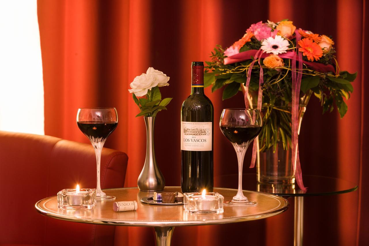 Wuschl Lounge Hotel Kuhbach  Екстериор снимка