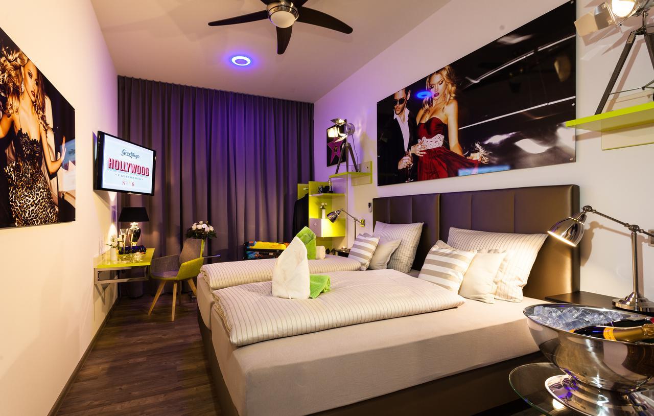 Wuschl Lounge Hotel Kuhbach  Екстериор снимка