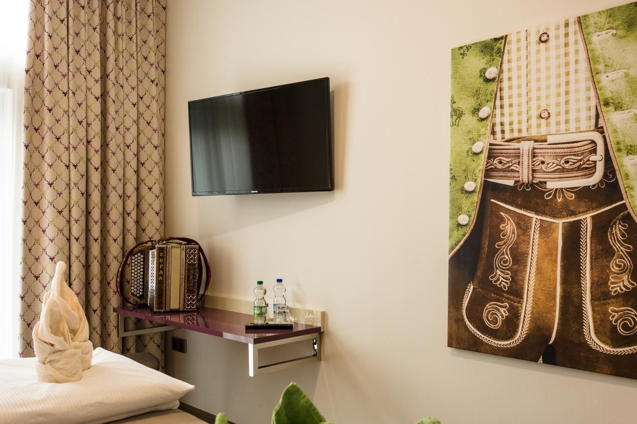 Wuschl Lounge Hotel Kuhbach  Екстериор снимка
