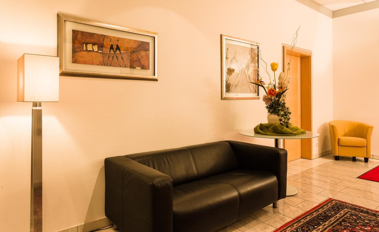Wuschl Lounge Hotel Kuhbach  Екстериор снимка